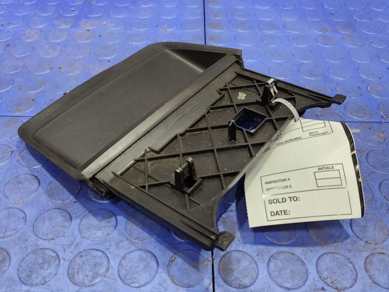 2014 Dodge Challenger 3Rd Brake Light Avoidance Lamp