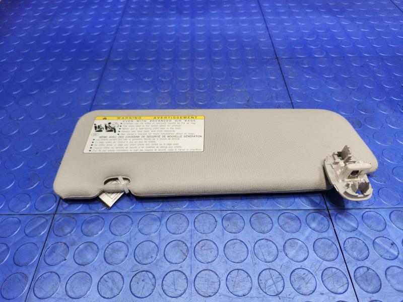 2013 Toyota Prius Sun Visor