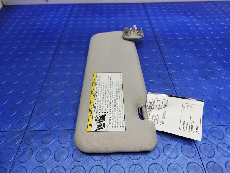 2013 Toyota Prius Sun Visor