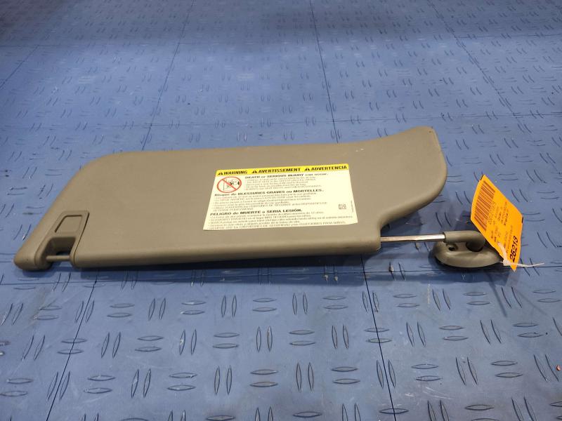 2012 Ford F-250 Super Duty Sun Visor