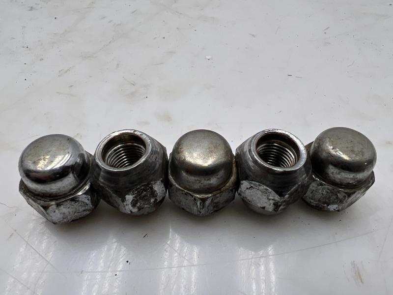 2012 Nissan Altima Lug Nuts