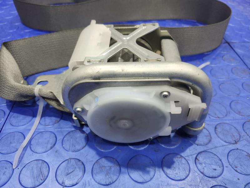 2014 Honda Accord Front Seat Belt