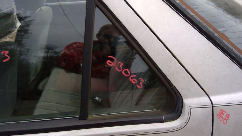 1987 Honda Accord Rear Vent Glass/Window