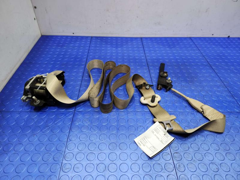 2015 Ford Fusion Front Seat Belt