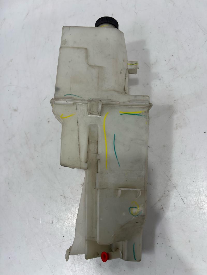 2014 Nissan Versa Coolant Recovery Bottle