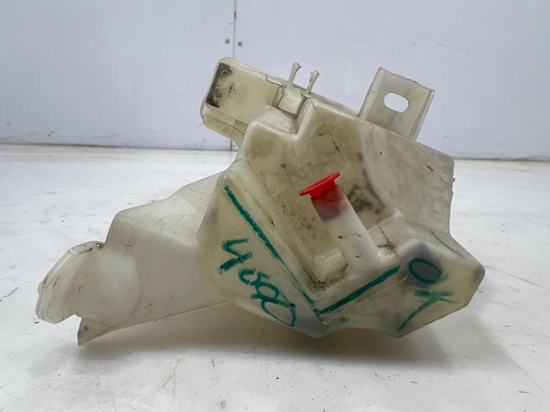 2014 Nissan Versa Coolant Recovery Bottle