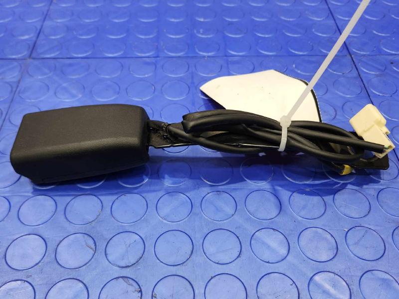 2014 Subaru Crosstrek Front Seat Belt
