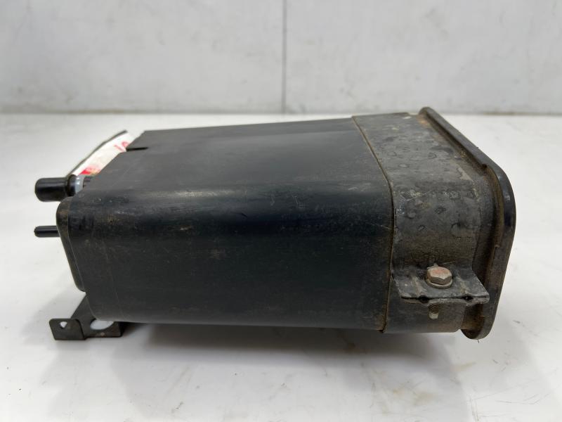 2003 Saab 9-3 Evaporator Canister