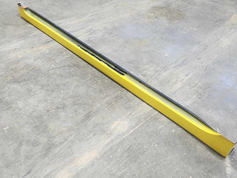 2013 Toyota Prius Rocker Moulding