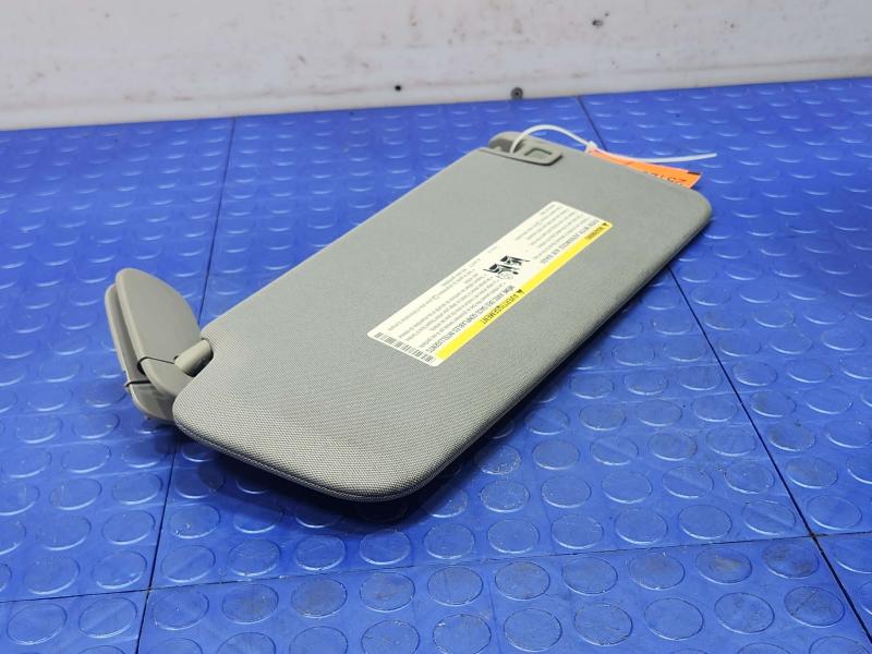 2016 Chevrolet Silverado 1500 Sun Visor