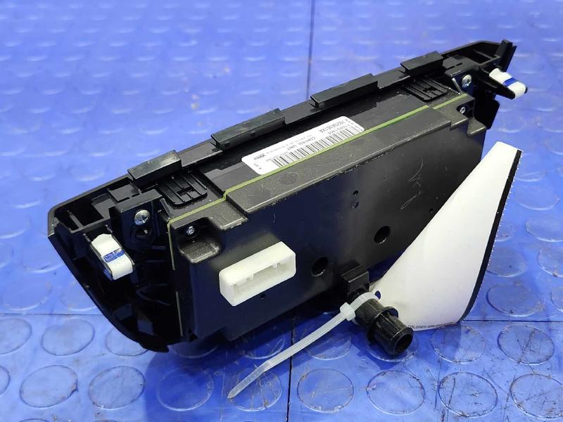 2014 Mitsubishi Mirage Heater A/C Control