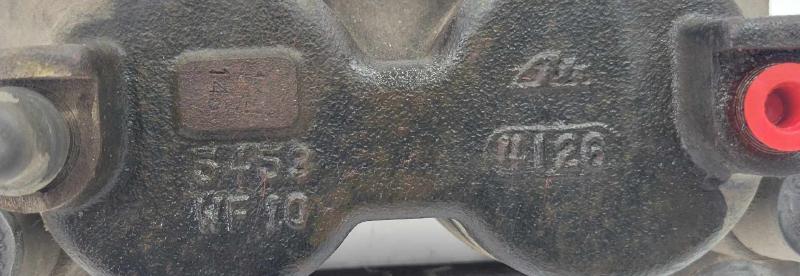 2004 Lincoln Navigator Caliper