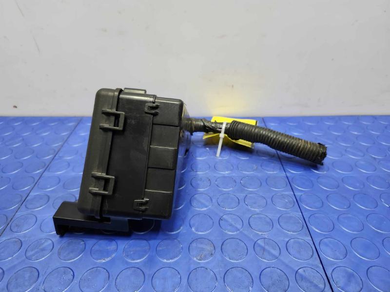 2006-2008 Lexus RX400H Engine Fuse Box Relay Junction Block OEM 8260248070