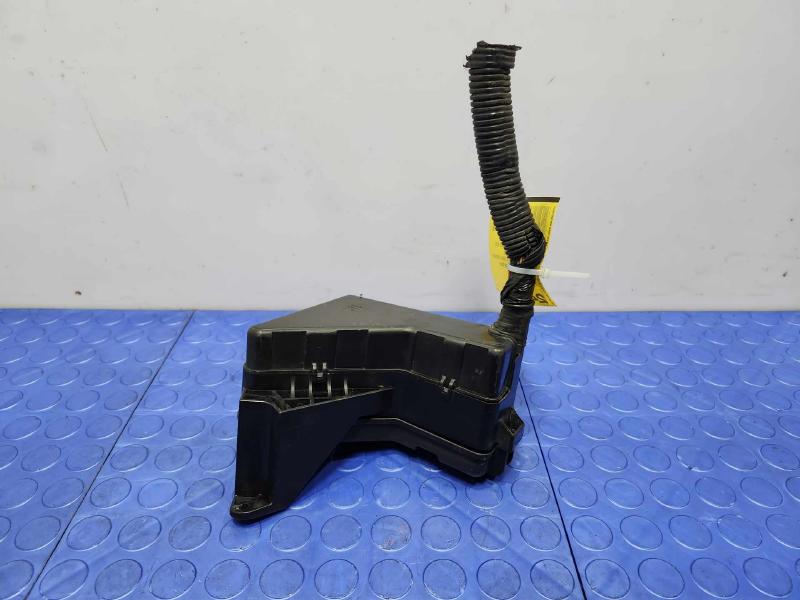 2006-2008 Lexus RX400H Engine Fuse Box Relay Junction Block OEM 8260248070