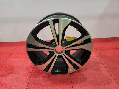 2020 Nissan Sentra Wheel