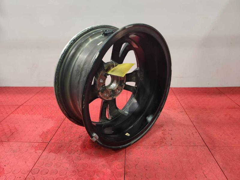 2020 Nissan Sentra Wheel