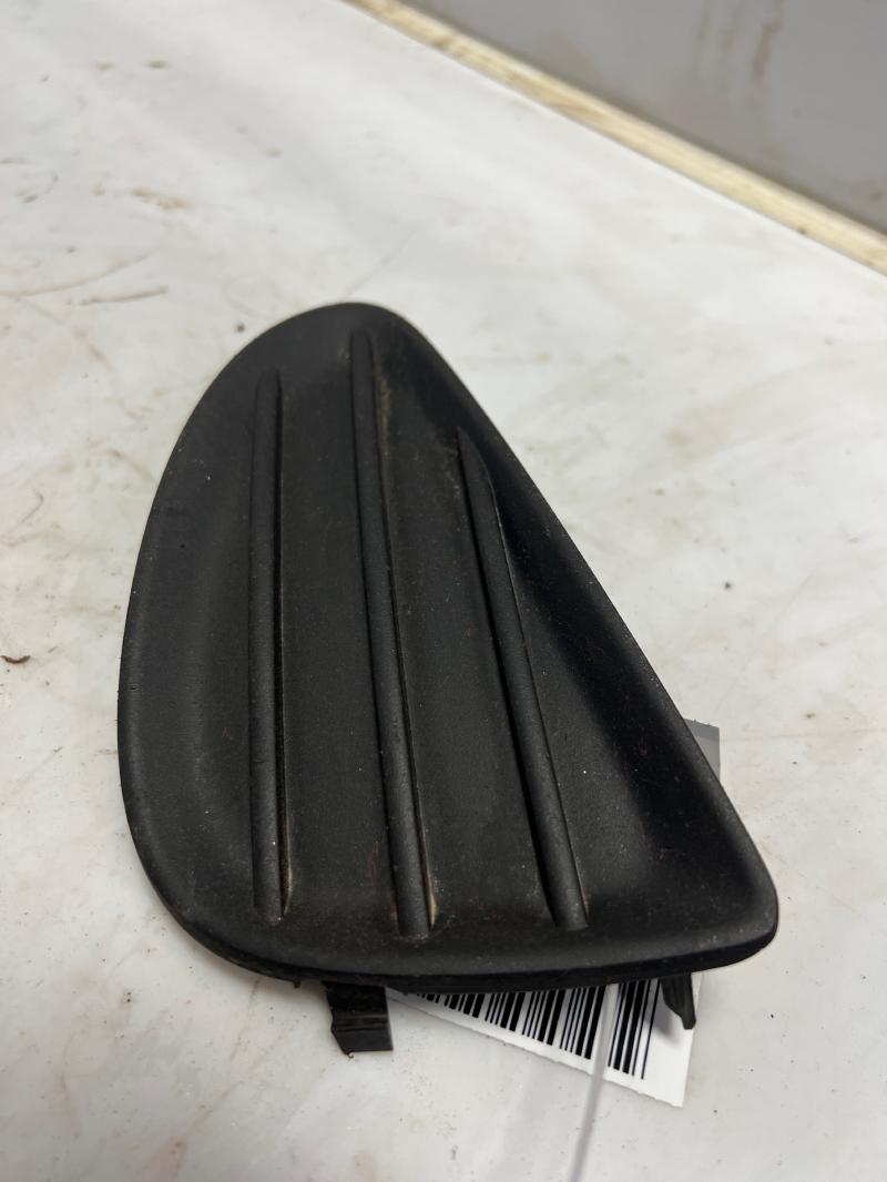 2012 - 2014 Toyota Yaris Hatchback Lower Bumper Grille LH Driver Side OEM 8148252300