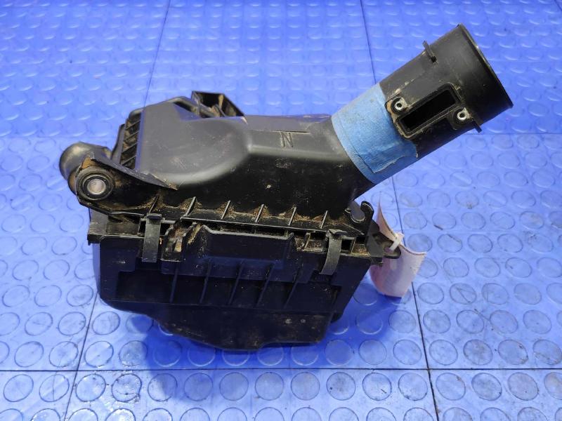 2008 Infiniti G35 Air Cleaner