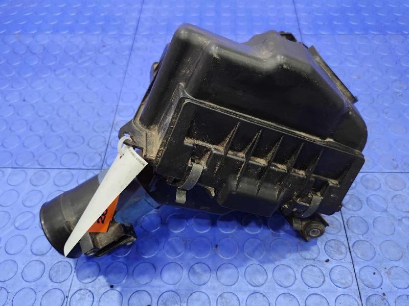 2008 Infiniti G35 Air Cleaner