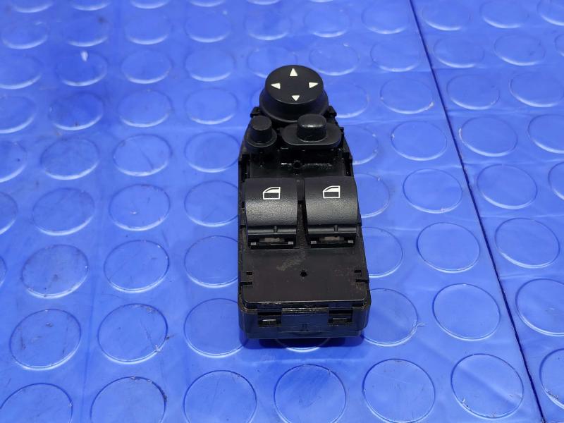 2008 BMW 128i Door Switch Front