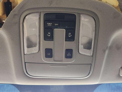 2016 Kia Sedona Front Console