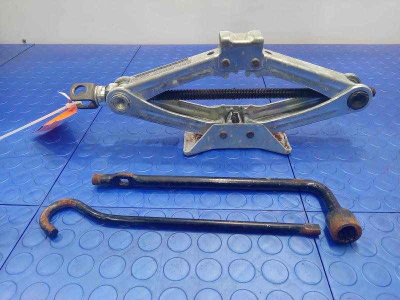 2008-2017 Honda Accord Spare Tire Tools Jack Kit Lug Wrench & Jack OEM 89310SFE003
