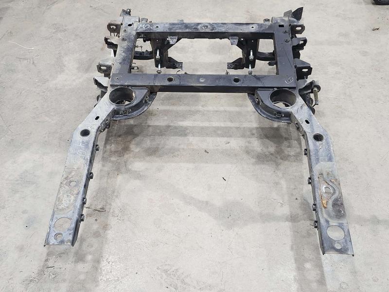 2011 Maserati Quattroporte Crossmember/Cradle/Undercarria