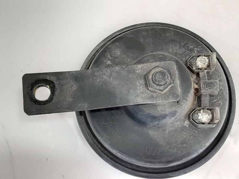 1986 - 1991 Mercedes Benz 420SEL Horn Assembly 400 Hz OEM 0035428820