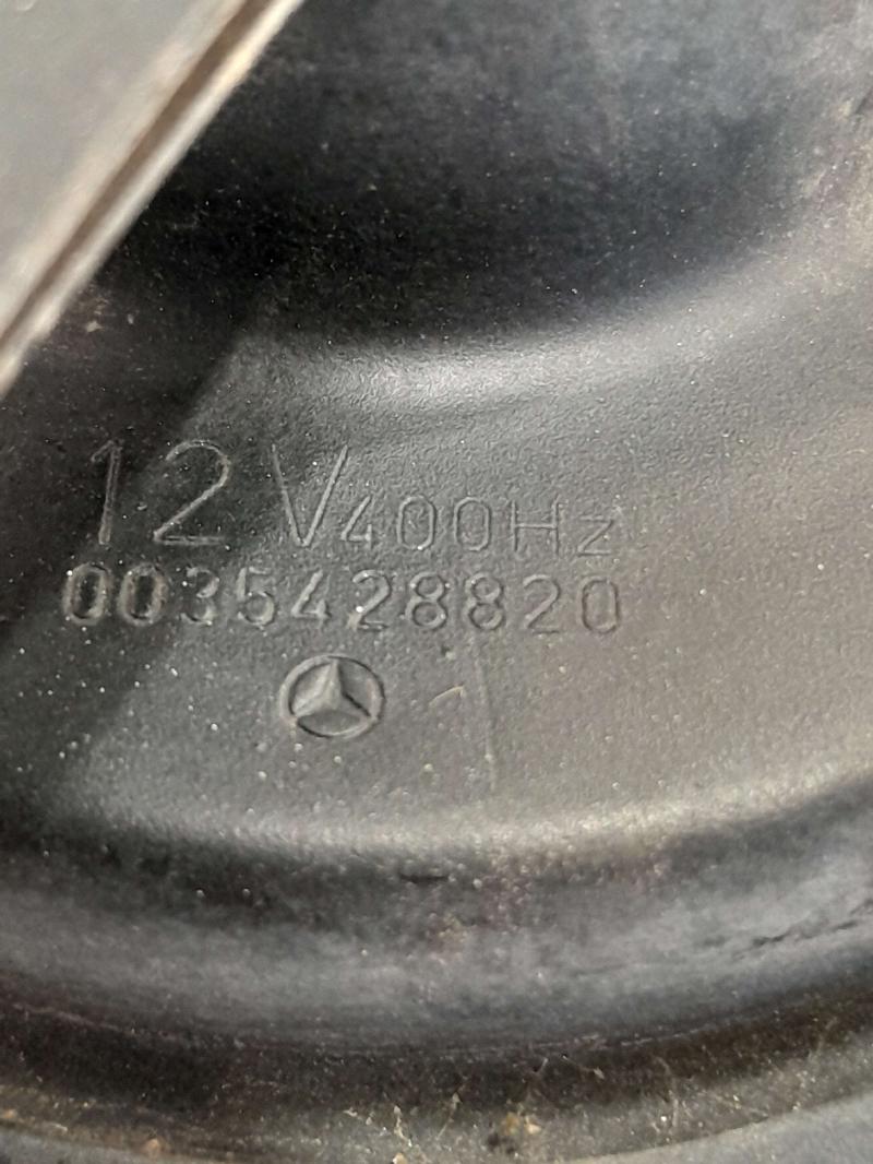 1986 - 1991 Mercedes Benz 420SEL Horn Assembly 400 Hz OEM 0035428820