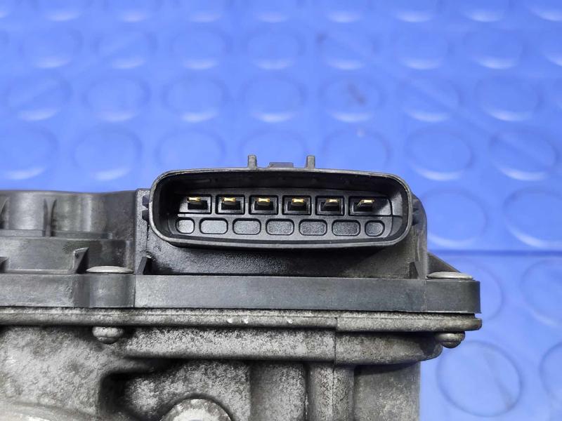 2018-2021 Volvo S90 2.0L Throttle Valve Throttle Body Assembly OEM 31465575