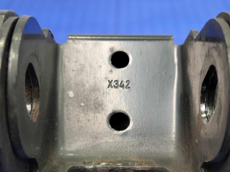 2010 Land Rover Range Rov Upper Control Arm Rear