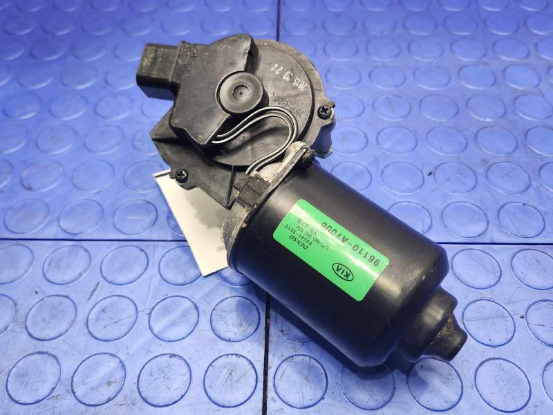 2014-2018 Kia Forte Windshield Wiper Motor Genuine OEM Part 98110A7000