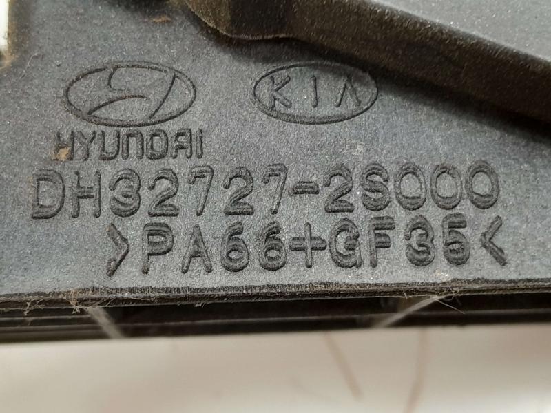 2011 - 2015 Kia Sportage Accelerator Pedal Assembly OEM 327002S000