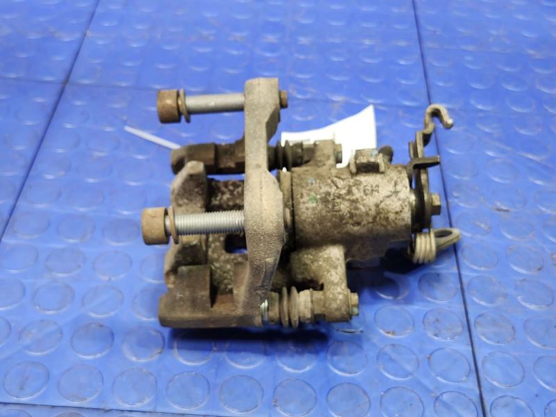 2015 Volkswagen Beetle Caliper