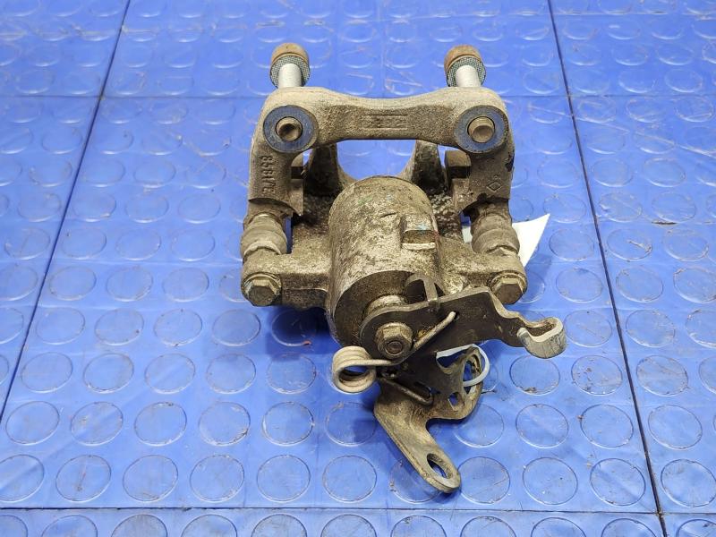 2015 Volkswagen Beetle Caliper