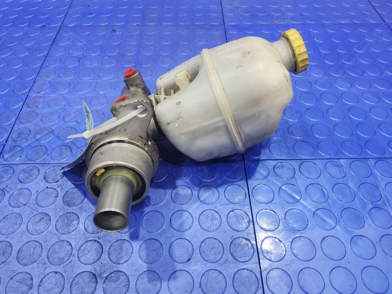 2010 Dodge Ram 1500 Master Cylinder