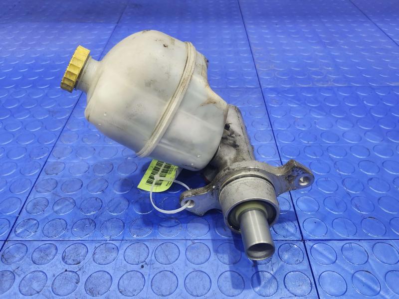 2010 Dodge Ram 1500 Master Cylinder