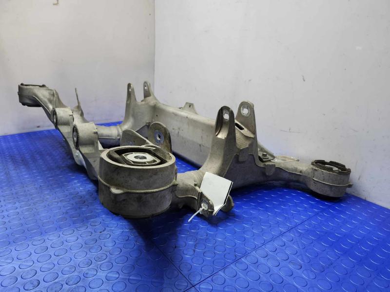 2011 BMW 535i Crossmember/Cradle/Undercarria