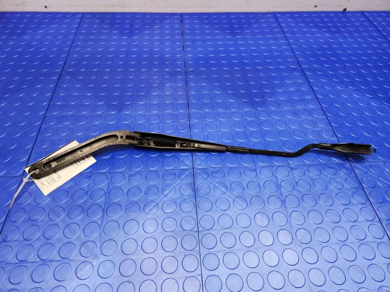 2014 Ford Mustang Wiper Arm