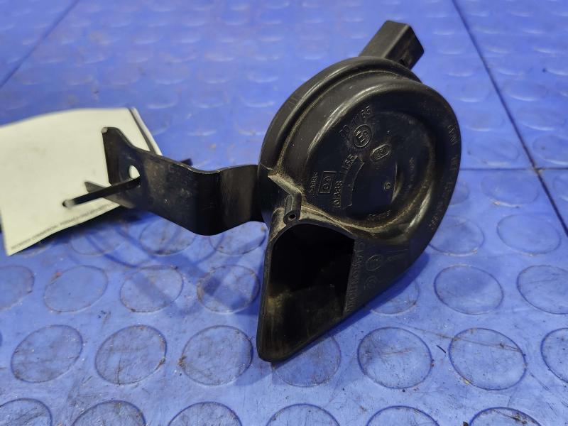2014-2016 Porsche Panamera 970 Low Note Horn Assembly Genuine OEM 97063502600