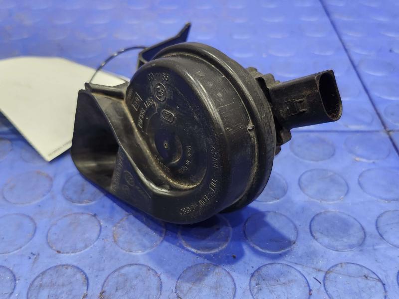 2014-2016 Porsche Panamera 970 Low Note Horn Assembly Genuine OEM 97063502600