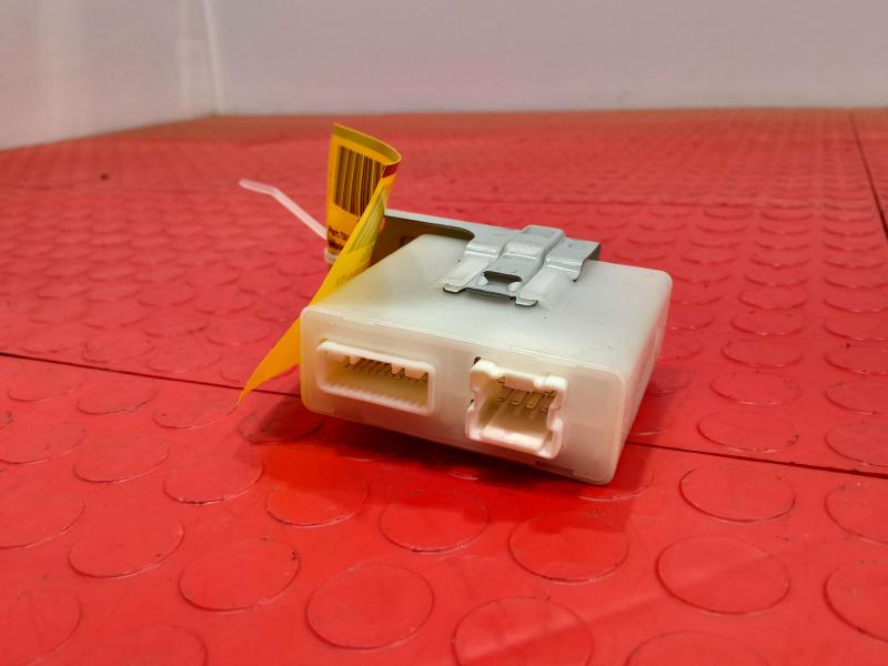 2011-2015 Infiniti QX56 QX80 Driver Front Seat Memory Control Module OEM 988001LA0B
