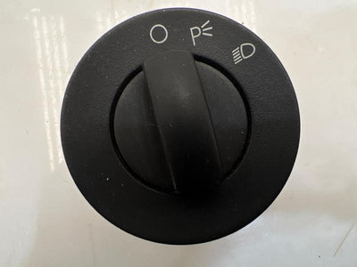 2005 - 2008 Ford F150 Headlight Switch w/o Fogs w/o Auto OEM 7L3T-13D061-AA