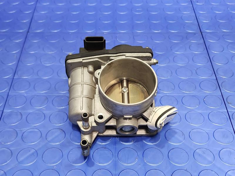 2013 Infiniti FX35 Throttle Body/Valve Assy