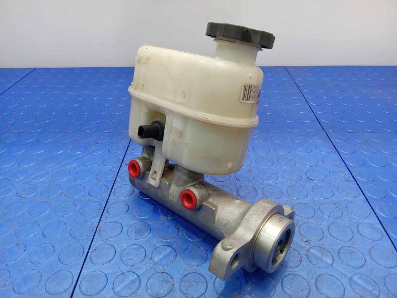 2014 Chevrolet Silverado 1500 Master Cylinder