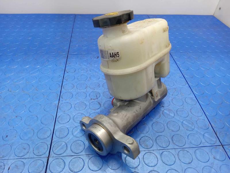 2014 Chevrolet Silverado 1500 Master Cylinder