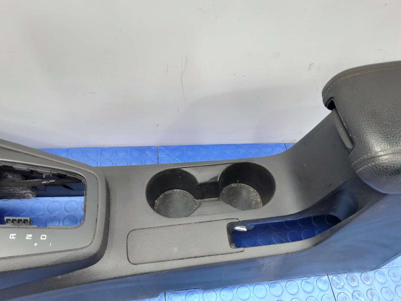 2021 Kia Rio Front Console