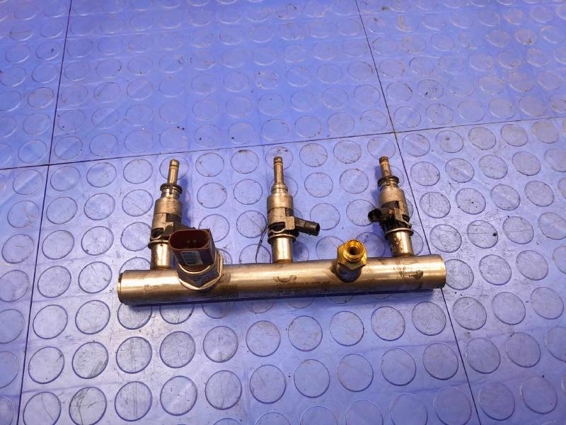 2015 Audi Q7 Misc Fuel Injection Parts