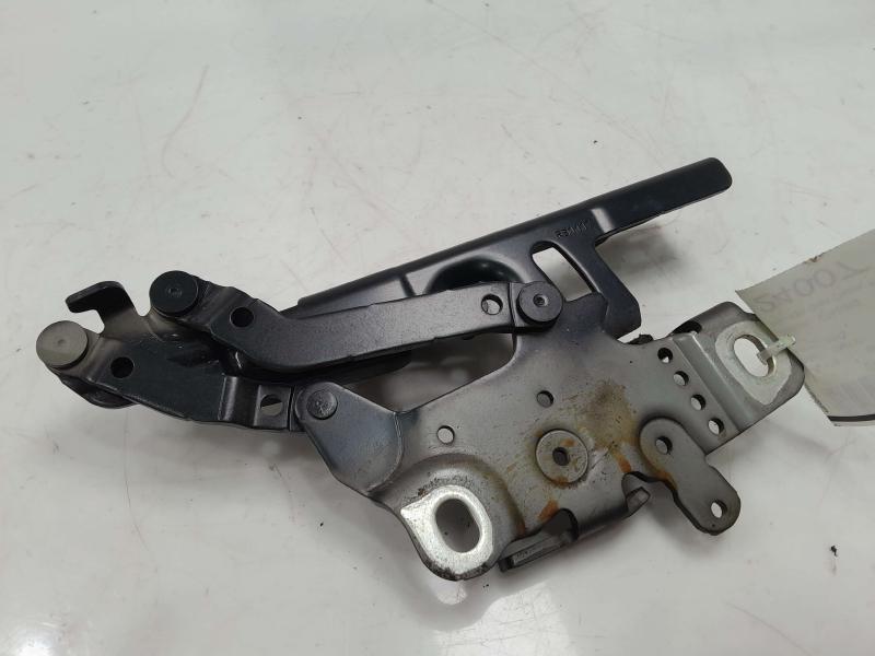 2018 BMW 430i Hood Hinge