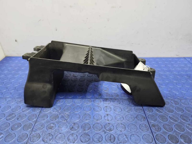 2016-2018 Hyundai Tucson Intercooler Air Guide Genuine OEM Part 28277-2B740